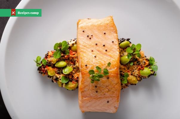 Recipe  Salmon with Roasted Red Pepper Quinoa Salad