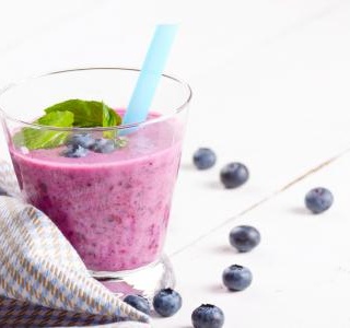 Blueberry ice cream smoothie