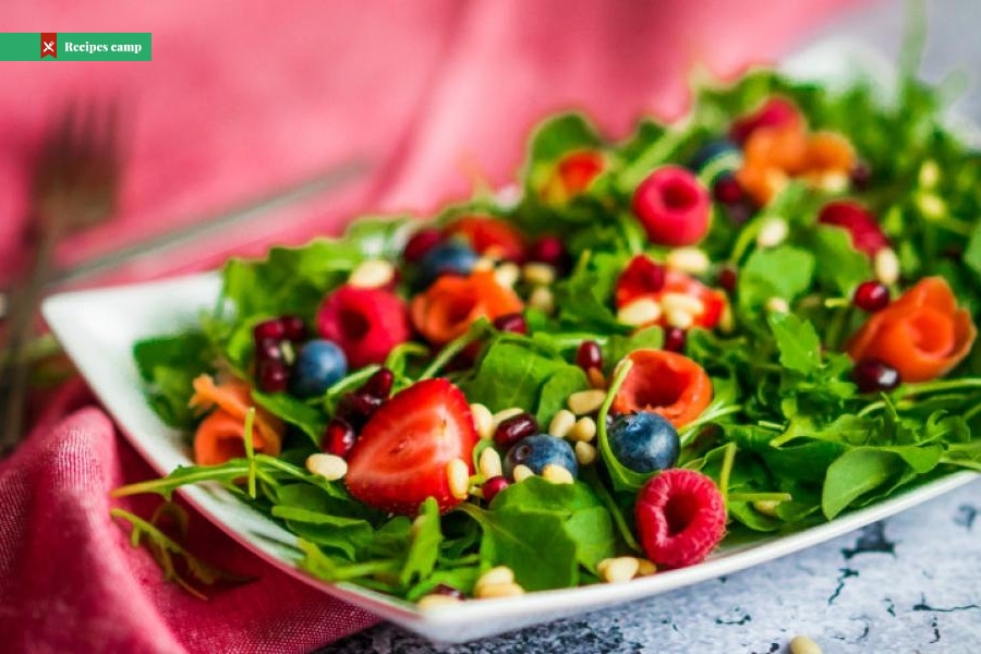 Arugula Salad with Berry Dressing