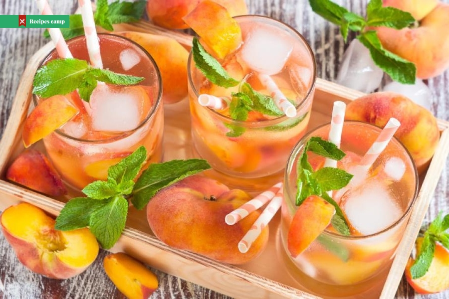 Fresh Peach Lemonade