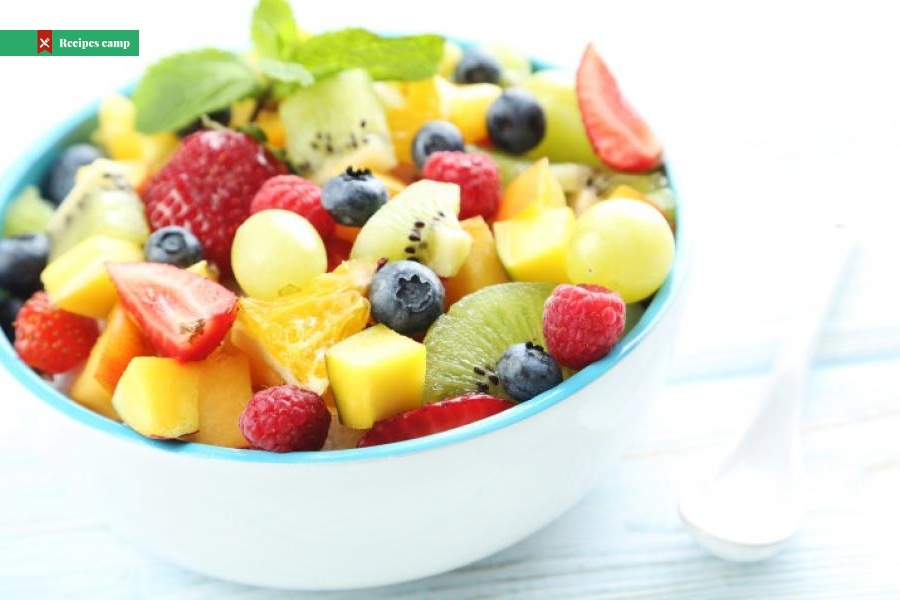 Fruit Salad with Kiwi, Strawberries and Mango