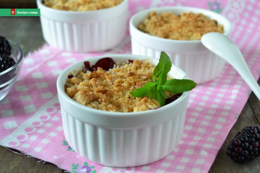 Pear and blackberry crumbles