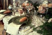 Top 3 tips on how to set the Christmas table…
